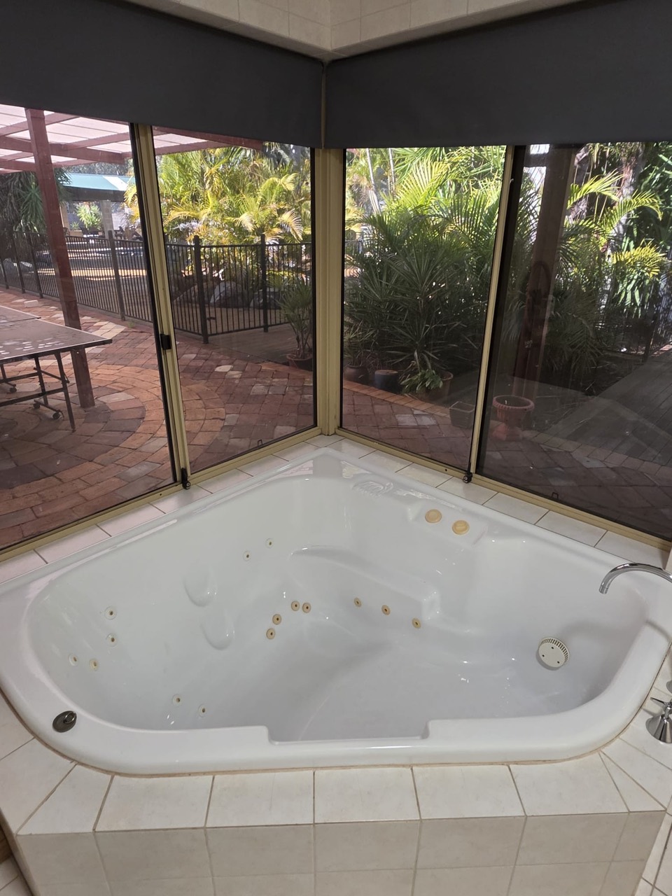 Professionally cleaned spa bathroom